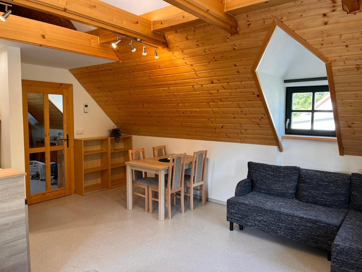 Hofberg Apartman Nové Hamry Exterior foto